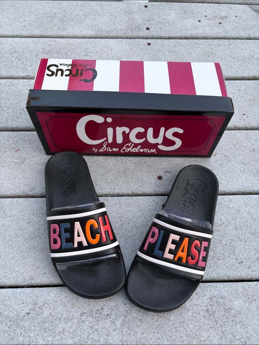 NIB Circus Beach Please Black Slide Sandals
